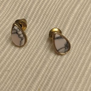 marble teardrop studs